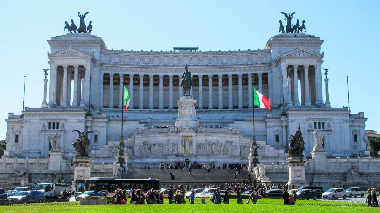 Pied A Terre Barberini Hotel Rome Buitenkant foto